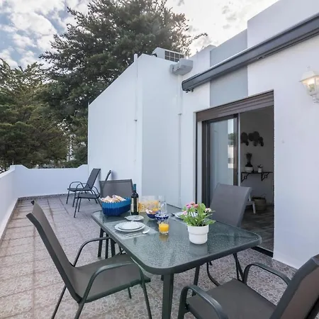 Patrick By Sunnyway Apartament